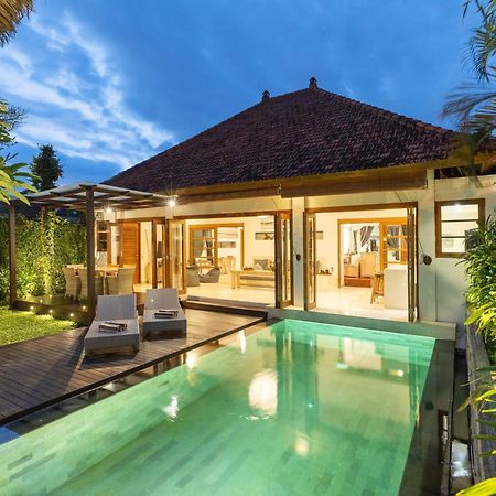 Luxurious And Cozy King Beds, Pool, Closed Living Vila Kuta Lombok Exterior foto