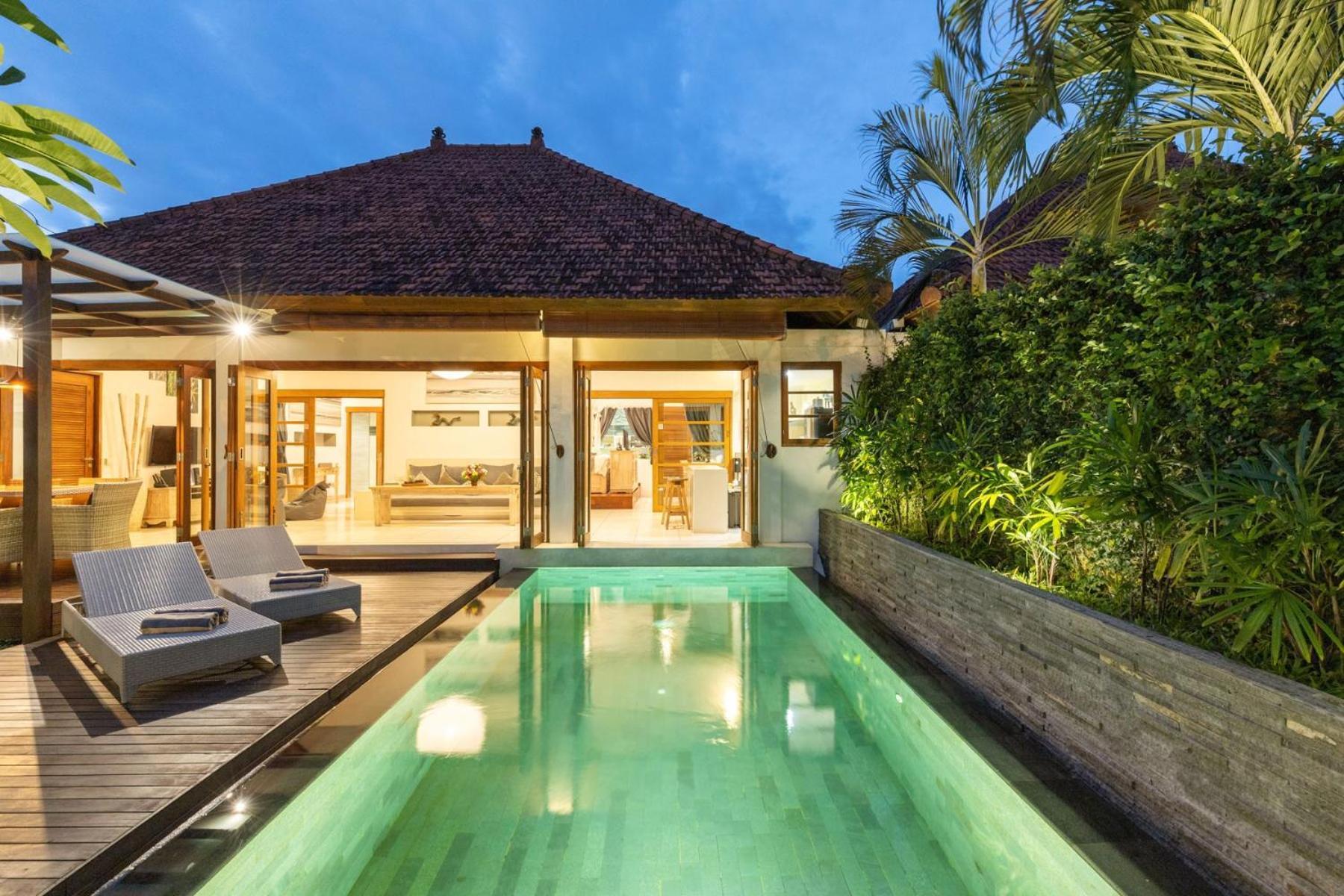 Luxurious And Cozy King Beds, Pool, Closed Living Vila Kuta Lombok Exterior foto