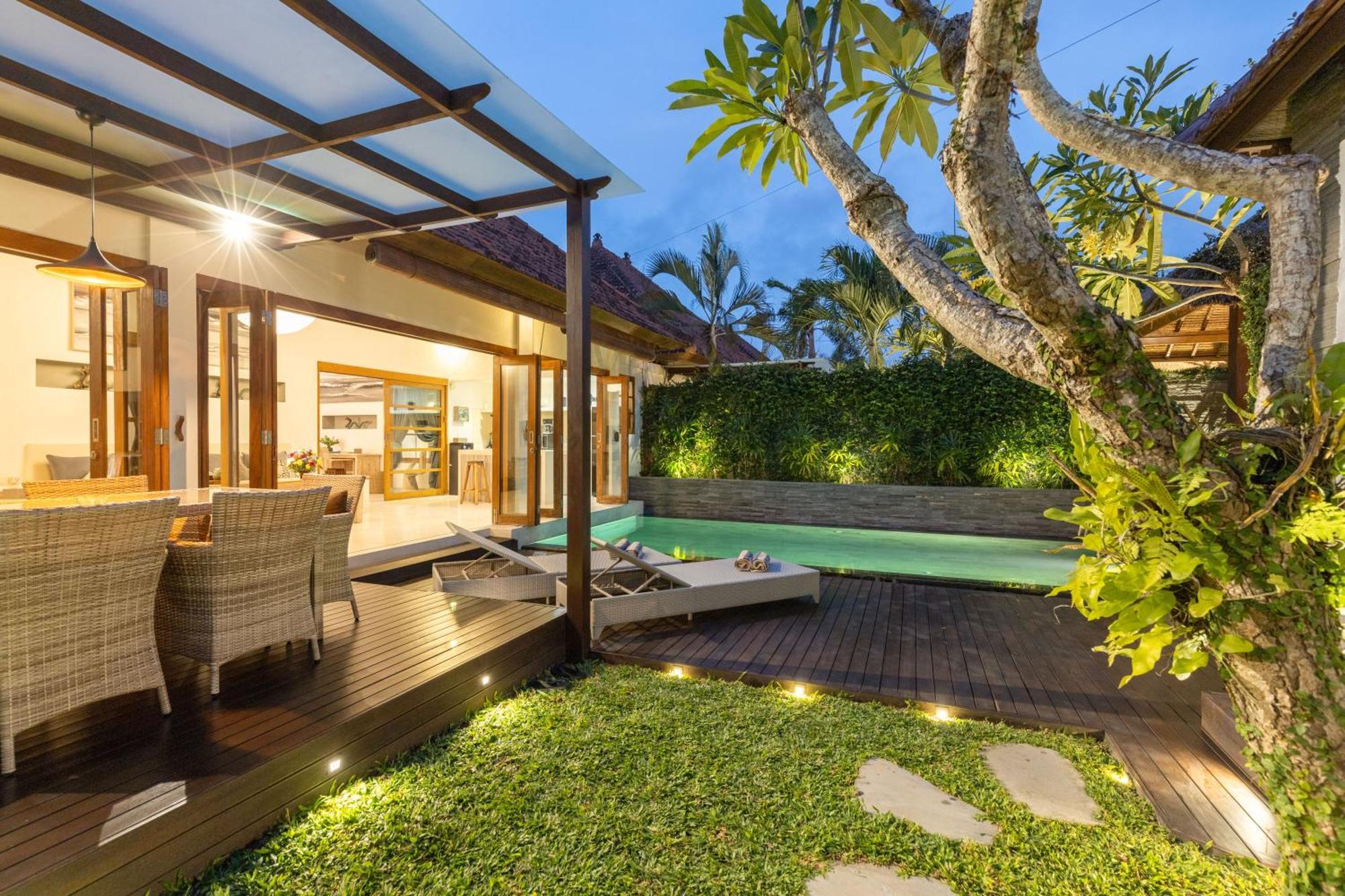 Luxurious And Cozy King Beds, Pool, Closed Living Vila Kuta Lombok Exterior foto